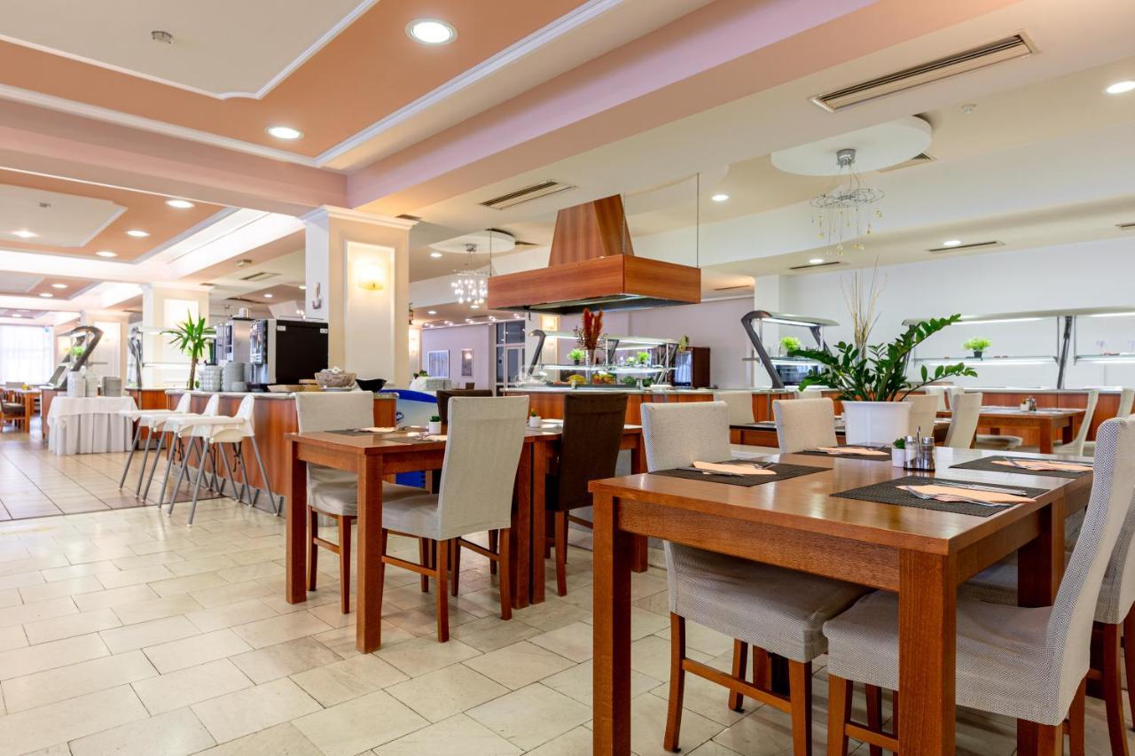 Villa Tamaris - Hotel Resort Drazica Krk Town Extérieur photo